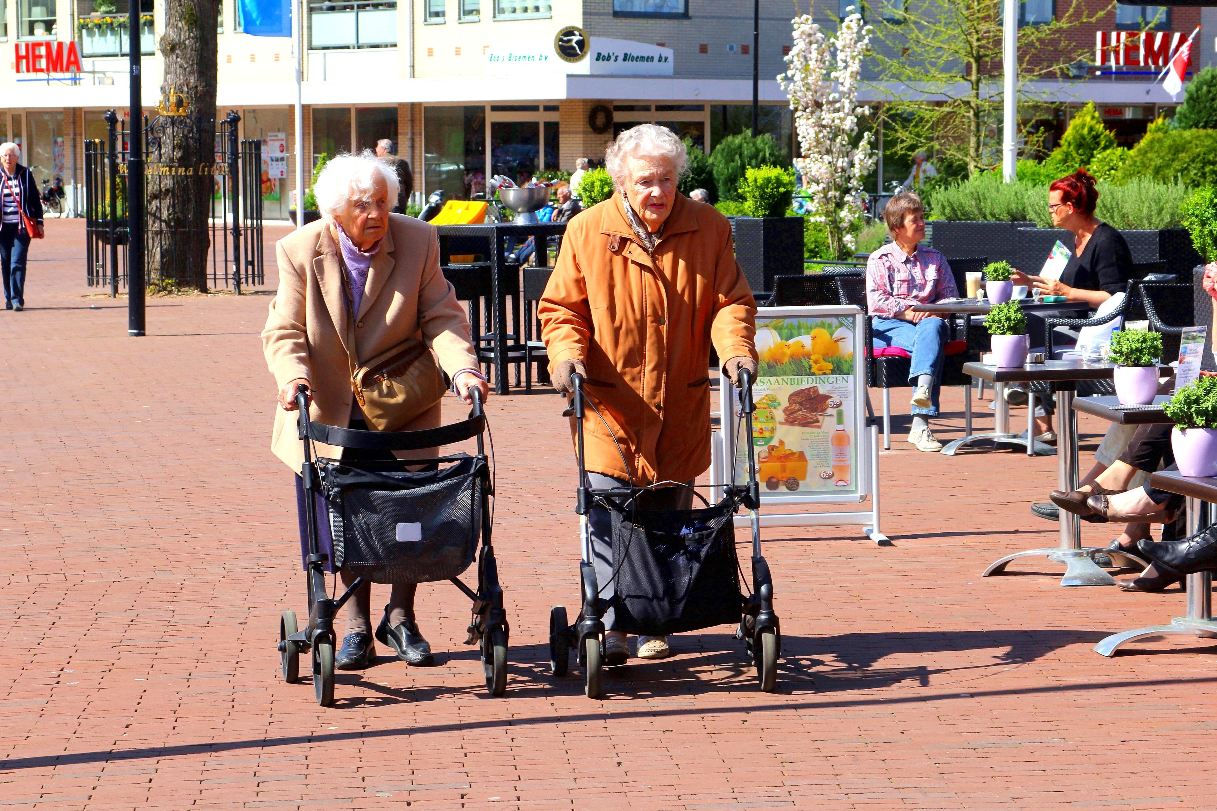 oude mensen rollator