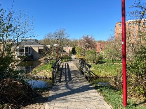 ontmoetingsplaats boven water?